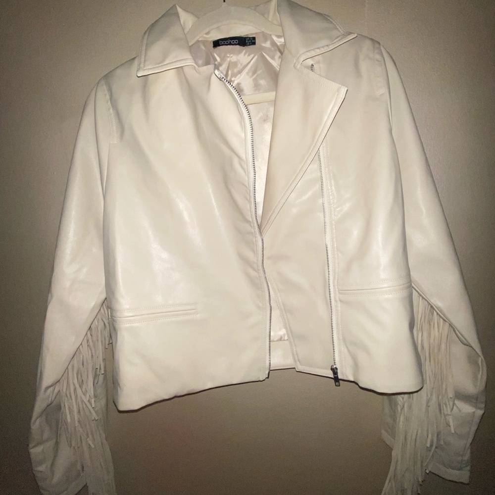 US 6 beige Boohoo fringe leather jacket